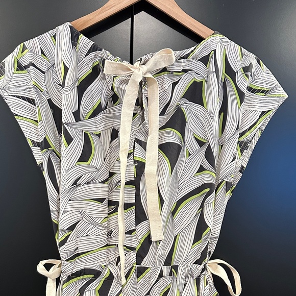 BR Leaf Print Cotton Dress with Ties - Picture 4 of 4